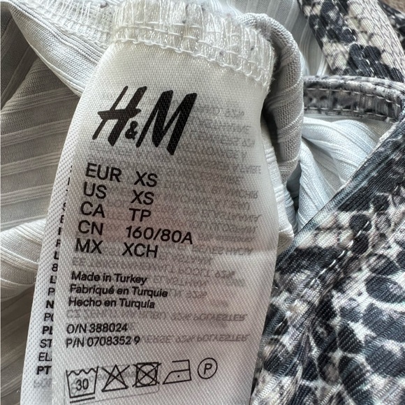 H&M Snakeskin Bodysuit XS - Picture 3 of 5